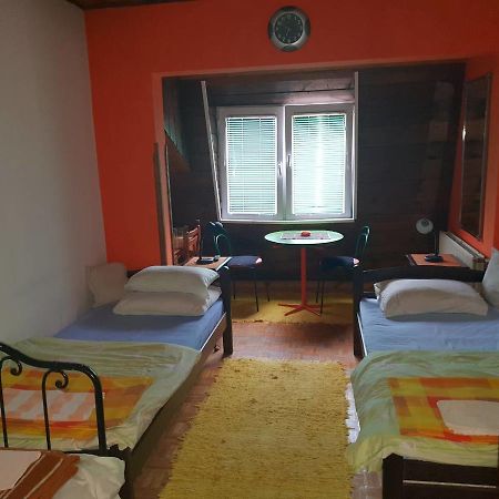 Vila De Turist Nova Varos Ngoại thất bức ảnh